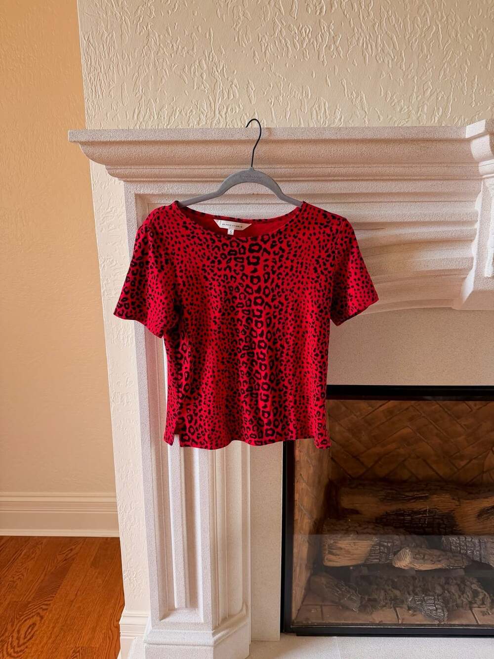 Melrose Studio Red and Black Leopard Print Short Sleeve Tee Size S